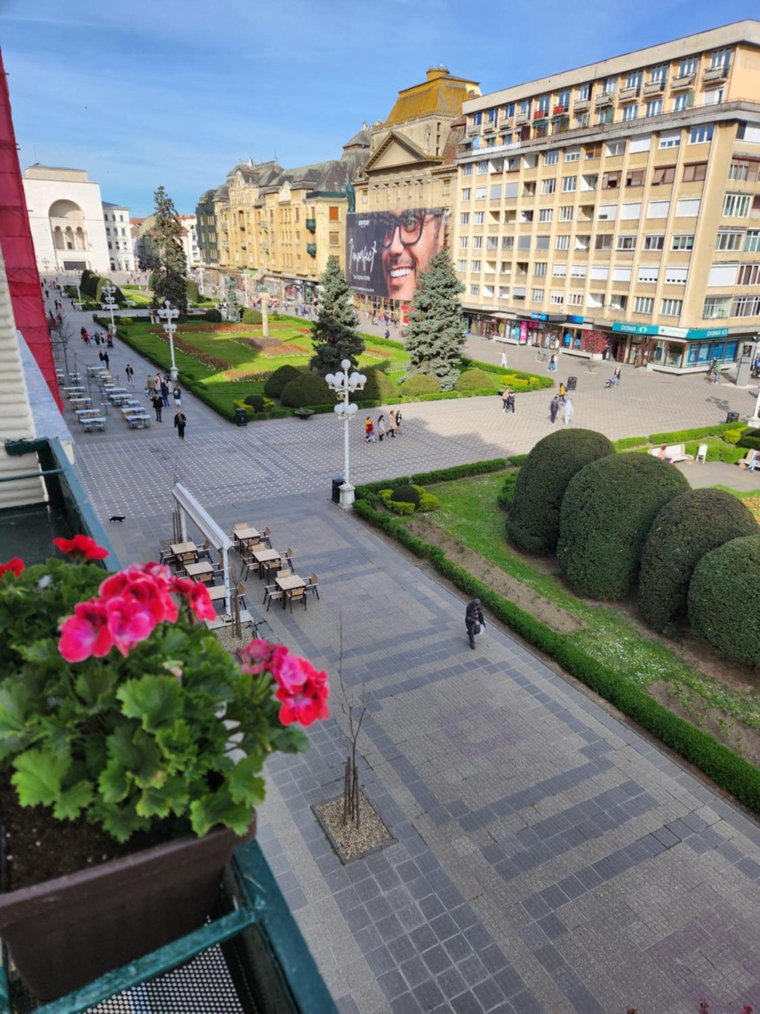 Apartament Ultra Panoramic Cu Balcon