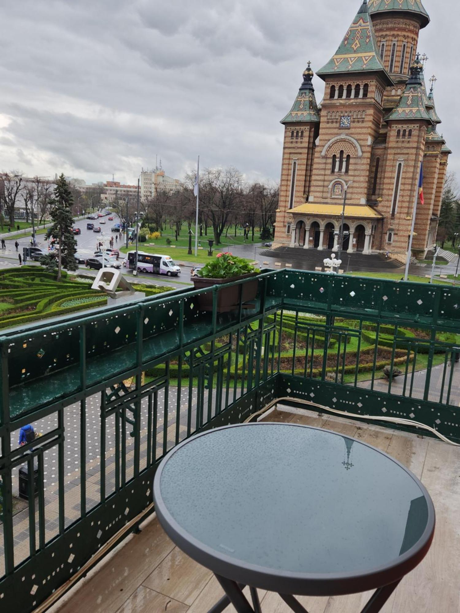 Apartament Ultra Panoramic Cu Balcon *